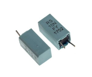 RS Pro �|���X�`�����R���f���T 10nF 63V dc 1��(5��) 426-3110