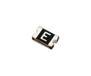 Littelfuse �\�ʎ��� ���Z�b�^�u���q���[�Y 15V dc 1��(10��) 0805L010YR