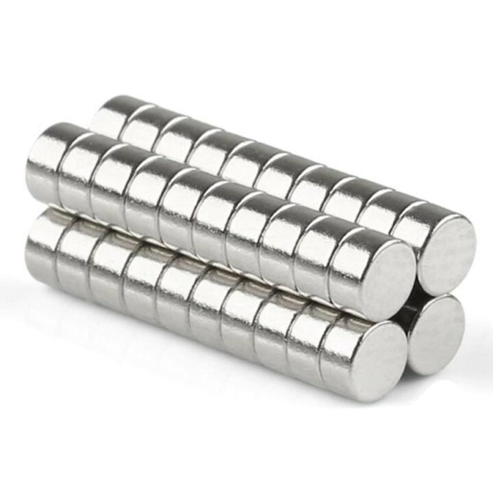 楽天市場】世界最強マグネット！ネオジウム ネオジム磁石 3×1mm 50個 