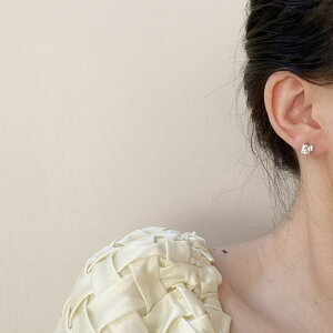 Doux Belle XNGArW[sAX ANZT[