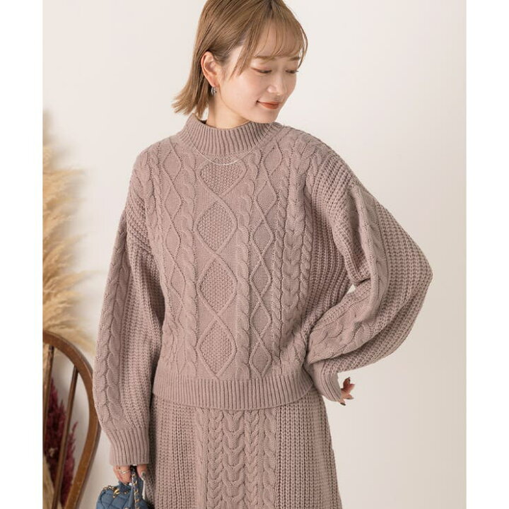 中国人気ブランド羊毛ケーブルニットセットアップワンホンニットS 