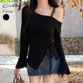 kirakiraShop ワンショルダーギャザーカットソートップス トップス カットソー ワンショルダー スリット アシンメトリー ギャザー 長袖 秋冬春 フレアスリーブ シンプル おしゃれ セクシー 可愛い トレンド 肩出し ストラップ トップス