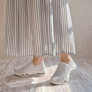 Noubel Voug Relax Gomu56 􂦂 ɏ _uGA[ LѐL Xj[J[ V[YEC