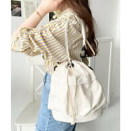 【10％OFFクーポン！9/11(金)1:59まで】moment+ マルチポケット巾着ミリタリーバッグ バッグ・鞄