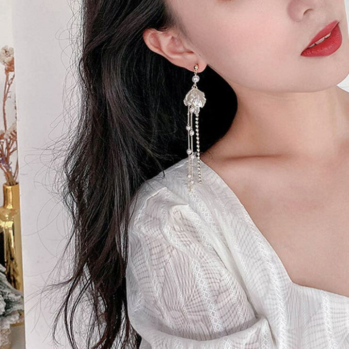 楽天市場】ロングピアス 揺れる 花 可愛い パールピア モチーフピアス 