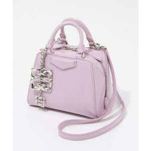 �y10��OFF�N�[�|���I1/16(��)1:59�܂ŁzU-STREAM �W�o���V�B GIVENCHY ANTIGONA CUBE �A���e�B�S�i �L���[�u NANO BAG �i�m �p�e���g���U�[ �`���[���t�� BB50ZUB27Q �V�����_�[�o�b�O ���f�B�[