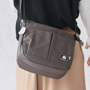 STYLE ON BAG SCANDINAVIAN FOREST �X�J���W�i�r�A���t�H���X�g �V�����_�[�o�b�O �o�b�O �R���p�N�g ���� �y�� �J�W���A�� �~�j �|�P�b�g ������ �΂߂��� ���|�� ���f�B�[�X �����Y ���[ �j�����p ��