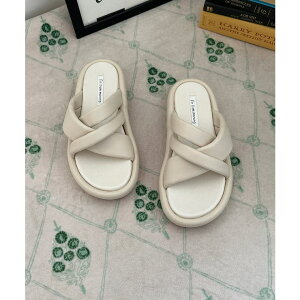 by muni:r �N���X�v���b�g�t�H�[���T���_�� �V���[�Y�E�C