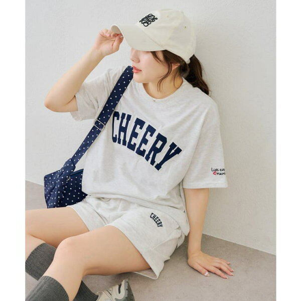 NICE CLAUP / OLIVE des OLIVE　OUTLET 【ｾｯﾄｱｲﾃﾑ】BIGﾛｺﾞTｼｬﾂ+ｼｮｰﾄﾊﾟﾝﾂ ワンピース・ドレス