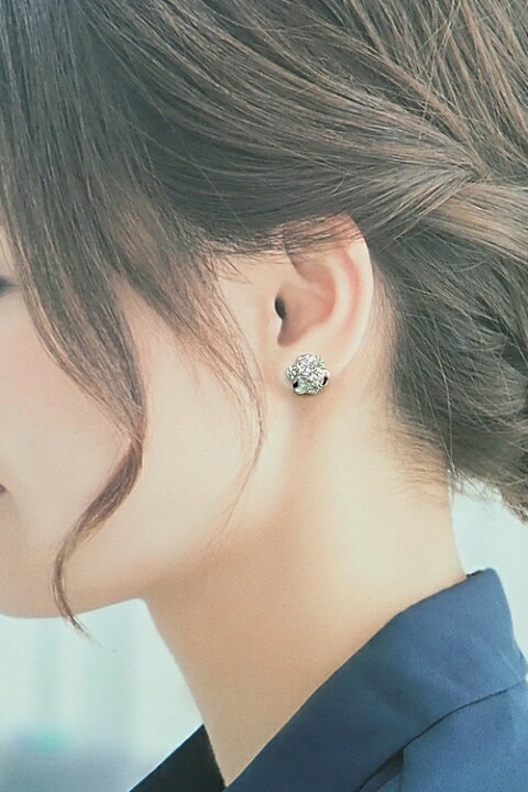楽天市場】シャネル ダイヤモンド カメリア ピアス K18ホワイト 