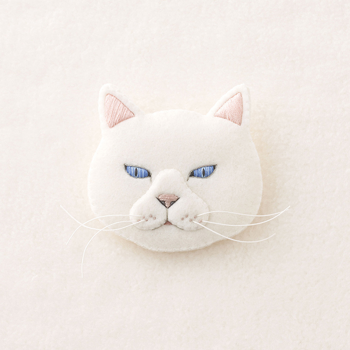 楽天市場】フェルトと刺繍でつくる 猫のブローチ キット シロ NSB-3 