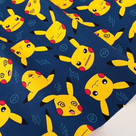 ポケットモンスター ピカチュウフェイス柄 オックス 50cm単位 | 切売り 切り売り 生地 布 布地 コットン100％ キャラクター ポケモン 顔 ネイビー 子供 キッズ 普通地 丈夫 入園 入学 新学期 通園 通学 グッズ 女の子 男の子