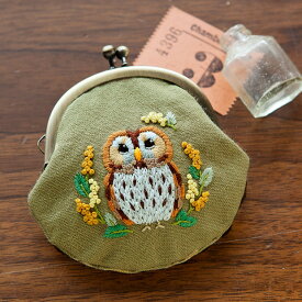 刺繍 キット piece Chicchiさんの動物刺しゅうキット がま口 ふくろうさんとミモザ | 手作り 動物 アニマル 手作りキット 刺繍キット ガマ口 初心者 がまぐちポーチ 手芸キット 刺しゅうキット