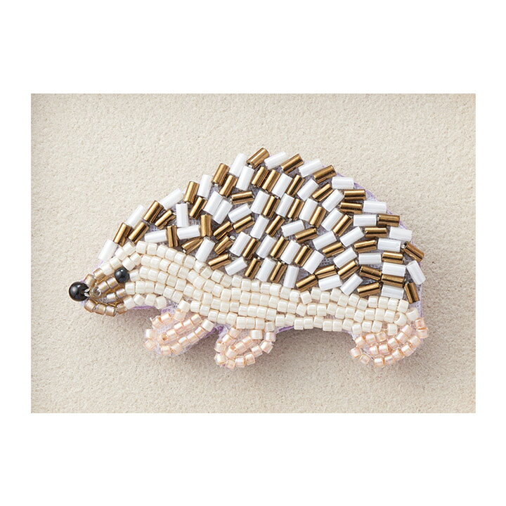 楽天市場 トーホー ビーズ刺繍で作る ブローチキット ハリネズミ 動物と植物のモチーフ帖 Ymk 3 手芸材料の通信販売 シュゲール