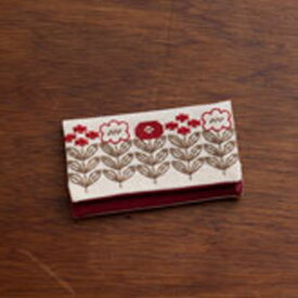 刺しゅうキット 「地刺し」で作る布小物 カードケース・赤い花とサンプラー ししゅう 刺繍 shishu　NO_2307　(メール便可)