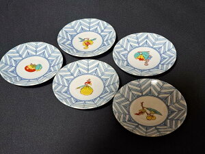 【九谷焼】 4号皿揃(皿、中皿、 取皿)  果実文