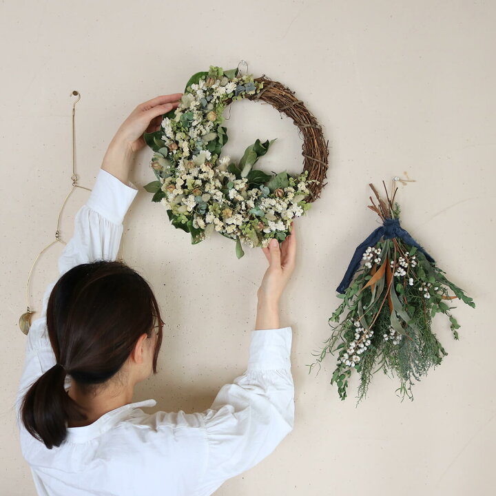 楽天市場】【直径約30cm】大きなホワイトハーフムーンリース ◇ ドライ  