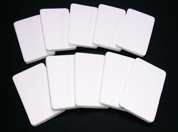 楽天市場 お花の絵 額の保存用乾燥剤 絵画の裏に入れるシリカゲルボード １ ３号 ４枚 １セット 送料２００円 ドライフラワー乾燥剤 ドライフラワー用乾燥剤 ドライフラワーシリカゲル 花の保存 花の保存用 乾燥剤 押し花 押し花用乾燥剤 額 絵画 画材