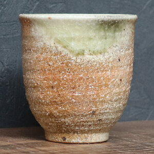 信楽焼 湯呑み 210ml(満水時) 陶器 おしゃれ 保温 かわいい 和食器 日本製 汲出し カップ 食器 茶器 やきもの コップ 焼き物 器 紅雨湯呑(大) w514-11