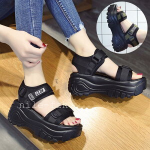 T_ fB[XV[Y X|[cT_ fB[X   Ȃ xN T_ fB[X EFbW\[ r T_