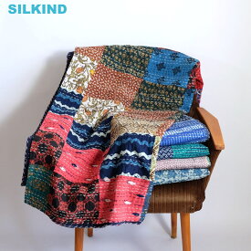 インド綿　グドリ　パッチワーク　刺し子刺繍　ブロックプリント　マルチクロス　シングルサイズハンドメイド インド雑貨 アジア雑貨 伝統工芸 インド土産 インテリア カンタ ラリーキルト 刺し子 インド古布 ベッドカバー ソファカバー マルチカバー テーブルクロス