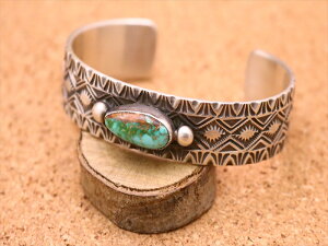 CfBAWG[ ioz Calvin Martinez(JBE}`lX)  X^v[N ^[RCY oO }bgdグ lCeBu AJ Vo[ ANZT[ WG[ 