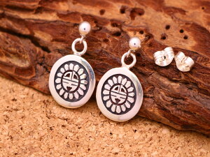 �C���f�B�A���W���G���[ �z�s�� Lucion Koinva ( ���V�I���E�R�C�����@ ) �� �T���t�F�C�X ���`�[�t ���E���h�^ �Ԃ牺���� �s�A�X �l�C�e�B�u �A�����J�� �V���o�[ 925 �A�N�Z�T���[ �W���G���[ 