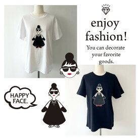 【ポイント10倍】【選べる2色】HAPPY FACE ビジュー刺繍Tシャツ（サイズ：フリーサイズ、カラー：ホワイト、ブラック）Tシャツ ハンドメイド ビジュー 刺繡 かわいい