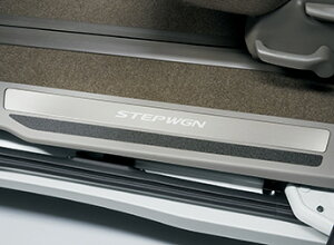 HONDA ホンダ STEPWGN ステップワゴン ホンダ純正 サイドステップガーニッシュ(リア用/LEDイルミネーション無し/すべり止め付) 【 2015.4〜次モデル】