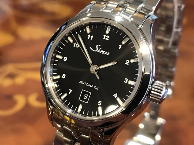 ジン 腕時計 Sinn 456 自動巻ムーブメントを搭載したレディースウォッチ  お手続き簡単な分割払いも承ります。月づきのお支払い途中で一括返済することも出来ますのでご安心ください。 | Sinn腕時計の専門店