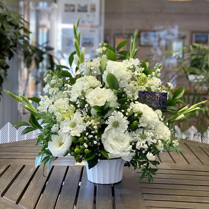 楽天市場 あす楽12時まで お供え生花アレンジメント Mサイズ 季節のおまかせ お供え生花アレンジ お供え 花 お悔やみ お供え物 故人 御供 法事 一周忌 三回忌 命日 お花 喪中見舞い 即日発送 供養 花 四十九日 法要 ペット 枕花 贈り物 お彼岸 お盆 初盆 Sissi Flower 楽天市場 あす楽12時まで お供え生花アレンジメント Mサイズ 季節のおまかせ お供え生花アレンジ お供え 花 お悔やみ お供え物 故人 御供 法事 一周忌 三回忌 命日 お花 喪中見舞い 即日発送 供養 花 四十九日 法要 ペット 枕花 贈り物 お彼岸 お盆 初盆 Sissi Flower