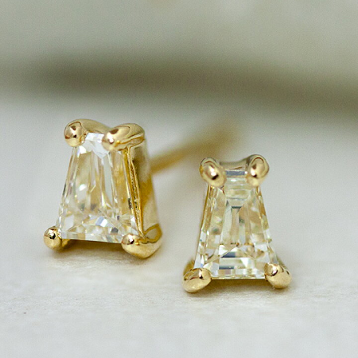 楽天市場】K18 テーパーダイヤモンド スタッドピアス 0.24ct 