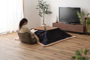 東谷 【季節先取りSALE中】コタツ布団正方形 ネイビー 完成品 KK-139NV 東谷 AZUMAYA カジュアル ナチュラル シンプル 北欧 暖かい 炬燵 こたつ 足元 居心地がいい もこもこ おしゃれ こたつふとん