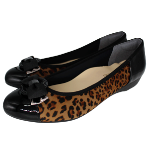 FIRST CONTACT t@[XgR^Ng pvX EFbW\[ ₷ ɂȂ pvX EGbWq[ { EGbW\[ LC Vv { i l 킢 C 