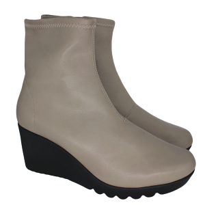 FIRST CONTACT t@[XgR^Ng { u[c V[gu[c CTCht@Xi[t Xgb`^Cv fB[X 69600 C fB[X@RtH[gV[Y@u[c  