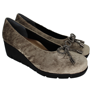 FIRST CONTACT t@[XgR^Ng@{ EFbW\[ pvX ₷ pvX  RtH[gV[Y fB[X  R ʋC tH[} pvX ɂȂ 