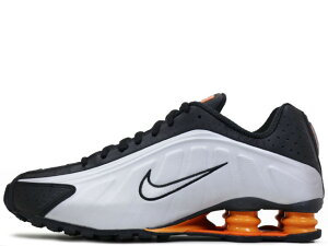 NIKE SHOX R4 HQ1988-003�i�C�L �V���b�N�X R4 �u���b�N/�o�X�g�O���[-�u���C�g�}���_����/���^���b�N�V���o�[BLACK/VAST GREY-BRIGHT MANDARIN