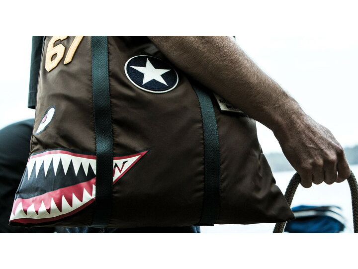 楽天市場】P-40 ヘルメット ショルダー バッグ : SKY LIFE with FLYING DOG