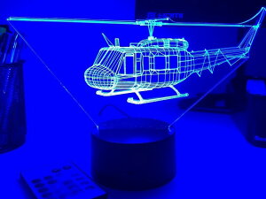 �yUH1 Huey 3D Aircraft Lamp�z �J���[�`�F���W �C�����[�W���� ���C�g 16�F �w���R�v�^�[