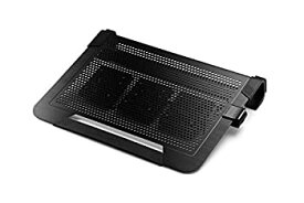 【中古】【輸入品・未使用】Cooler Master NotePal U3 PLUS - Gaming Laptop Cooling Pad with 3 Moveable High Performance Fans (Black) by Coolermaster [並行輸入品]