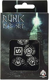 【中古】【輸入品・未使用】Runic Dice Black/White (7) Board Game [並行輸入品]