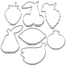【中古】【輸入品・未使用】LILIAO Fruit Cookie Cutter Set - 7 Piece - Strawberry, Pear, Lemon, Grape, Pomegranate, Cherry and Banana Biscuit Fondant Cutters - Sta