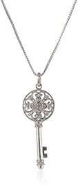 【中古】【輸入品・未使用】Jewelili Sterling Silver Diamond Key Pendant Necklace 1/10cttw, 18 Inches [並行輸入品]