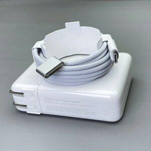 Vi@i@@MacBook Pro 140w @ USB-C d[d@ ACA_v^[ [d