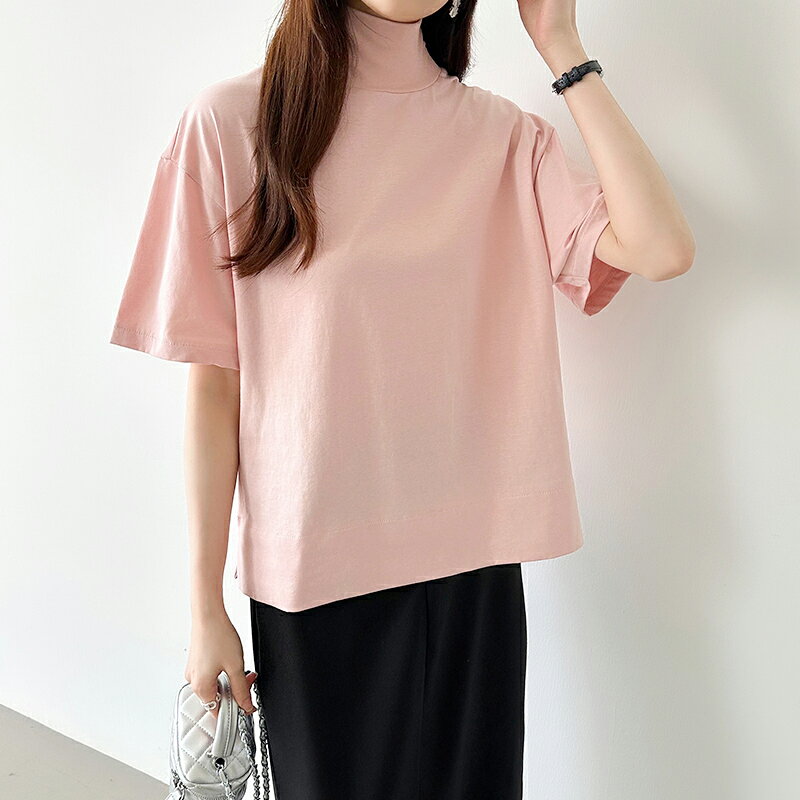 【16:59まで!クーポンで2,290円~】 tシャツ カットソー レディース ボーダー トップス 半袖 半袖tシャツ タートルネック ハイネック 綿100% コットン 無地 ゆったり 大きいサイズ 体型カバー 二の腕 カバー 隠し おしゃれ シンプル 紫外線対策 白 黒 春夏 春 夏 cocomomo - メイン画像 14
