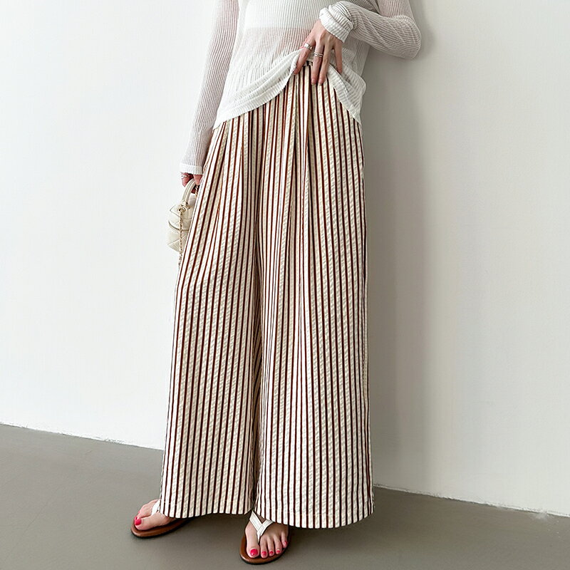 【10/3!クーポンで2,850円】 ワイドパンツ ストライプパンツ レディース ストライプ ワイド パンツ ワイドストレートパンツ ウエストゴム イージーパンツ ボトムス ストレート 柄 ゆったり 大きいサイズ 体型カバー リラックスパンツ 接触冷感 春夏 春 夏 秋 cocomomo - メイン画像 18