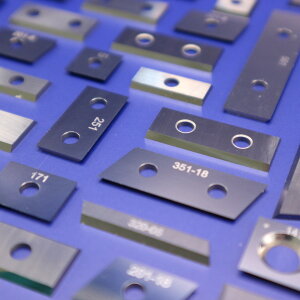 �y�h�C�c���z���[�G�[�X�p�֐n No,301-18�i10�����j�^U-H ���d �����i �J�l�t�T �֐n