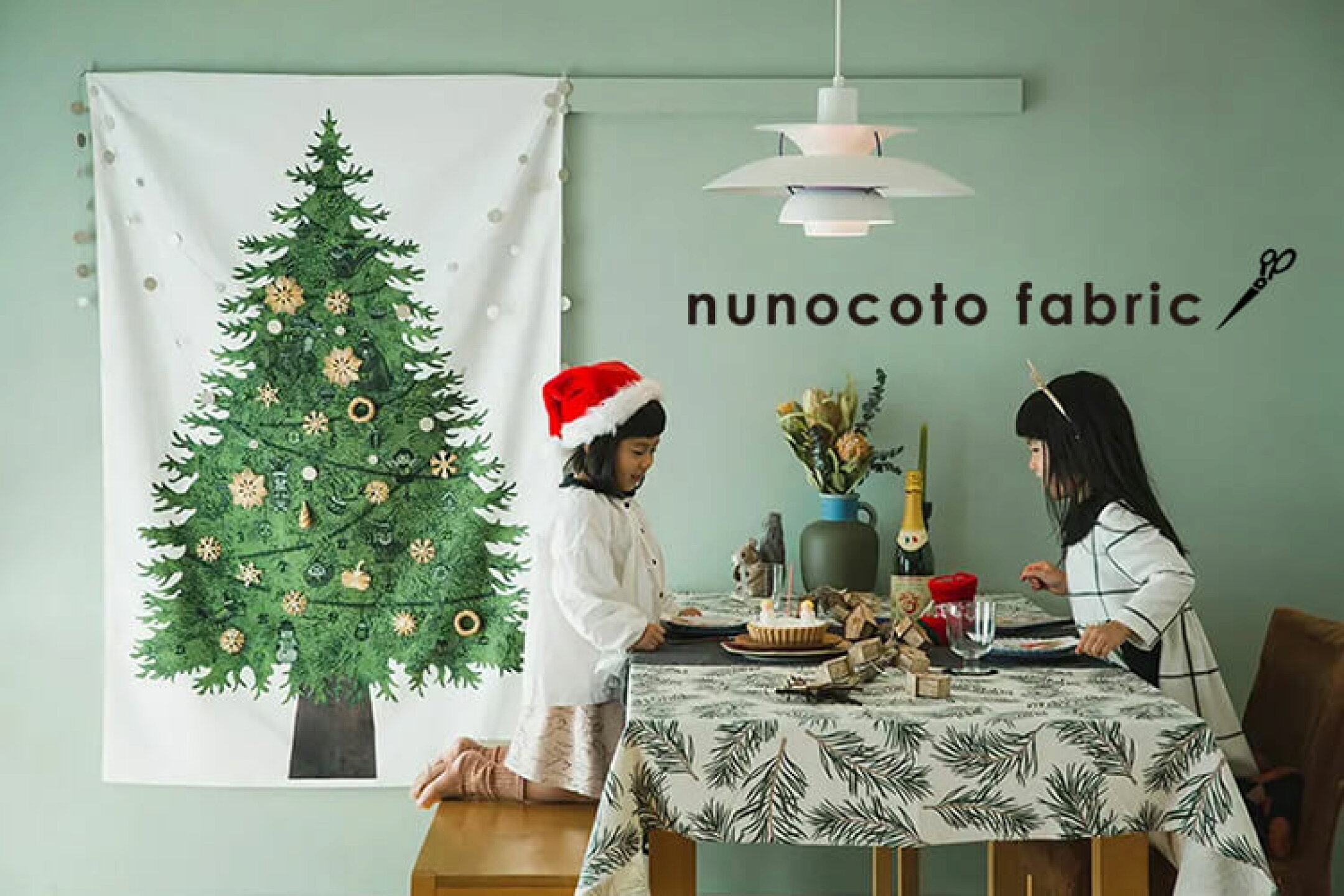 nunocoto fabric(ヌノコトファブリック)のクリスマスタペストリー