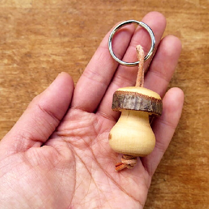 楽天市場 キーホルダー おしゃれ かわいい レディース キーリング ドイツ Waldfabrik ヴァルトファブリック 木製 きのこ キーホルダー Slowworks