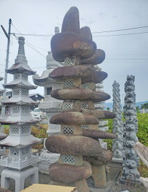 自然玉石五重塔（10尺）高さ約3メートル10灯篭 五重塔 五重の塔 御影石 日本庭園 和風庭園 庭 石の灯篭 ガーデニング